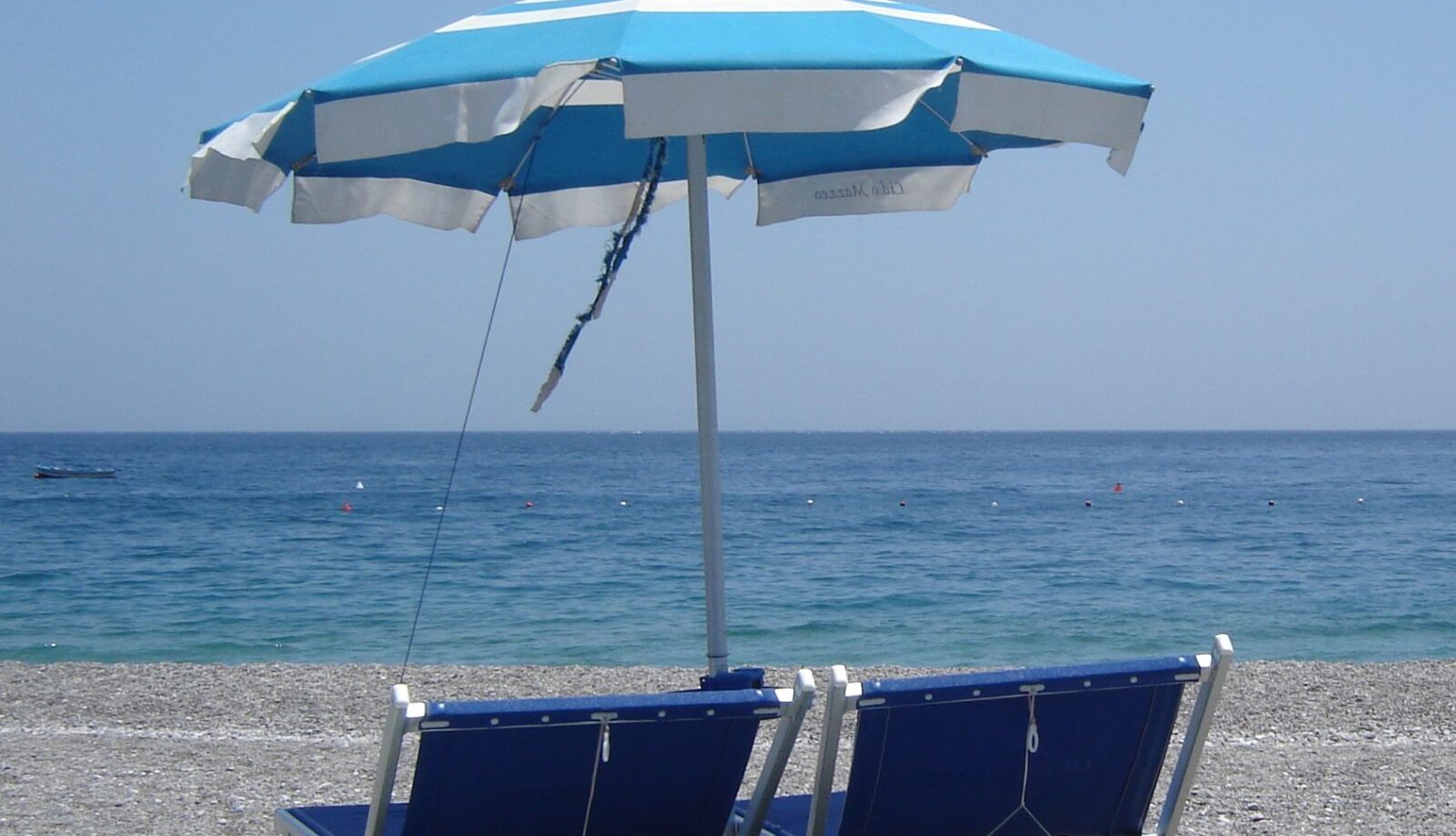 Spiagge libere o stabilimenti: come scegliere in base alle tue vacanze
